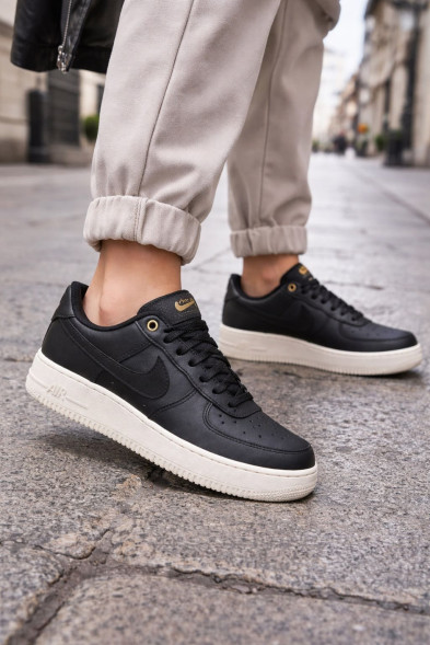 Унисекс кроссовки Nike Air Force 1 Low Black Black Swoosh