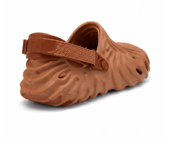 Унисекс сандалии Crocs X Salehe Bembury Brown