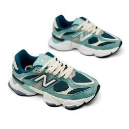 New Balance 9060 WMNS Emerald