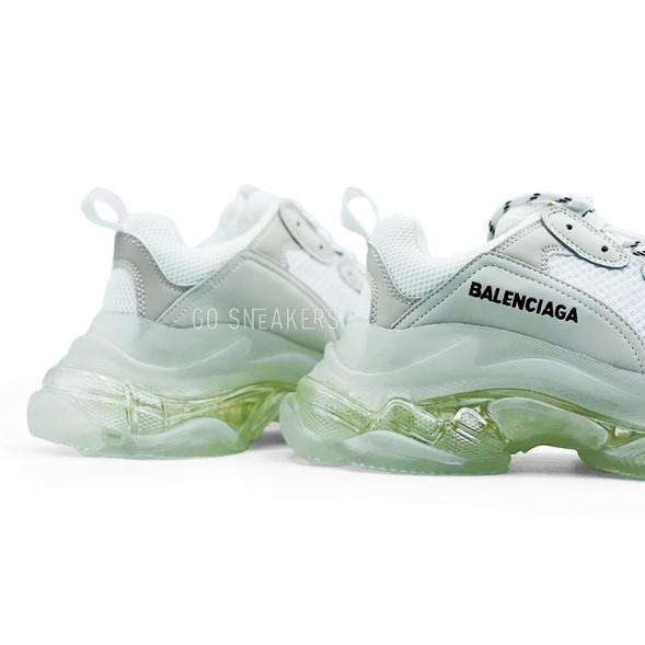 Женские кроссовки Balenciaga Triple S Classic
