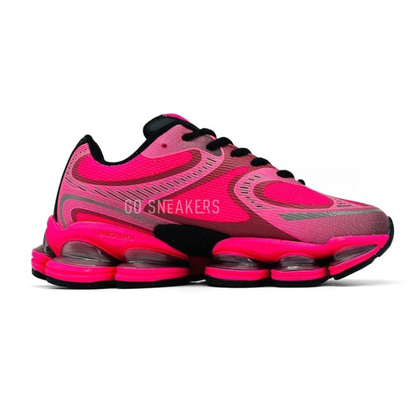 Женские кроссовки New Balance 2000 Trainers Pink